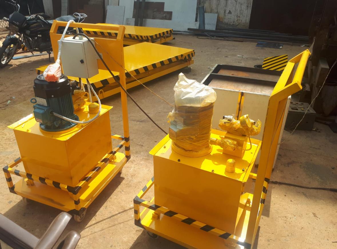 Scissor Lift - View 1